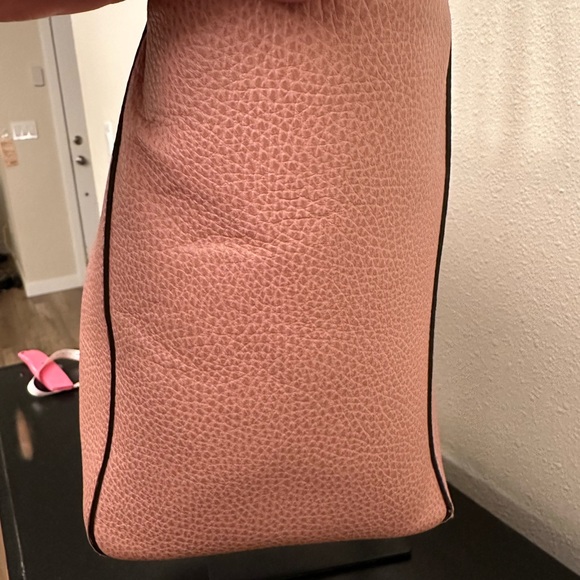 Authentic Gucci Swing Tote - Picture 13 of 16